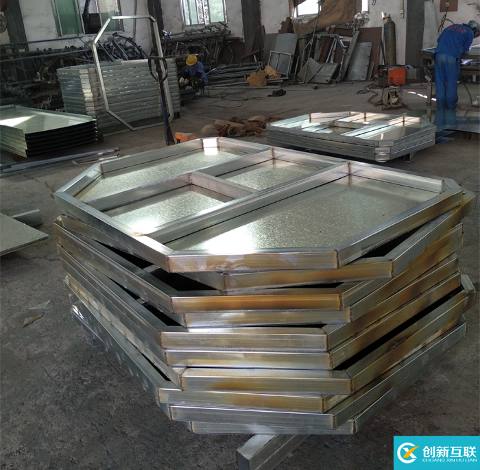 環(huán)衛(wèi)勾臂垃圾箱|3方勾臂式垃圾箱價格|勾臂車?yán)渖a(chǎn)廠家