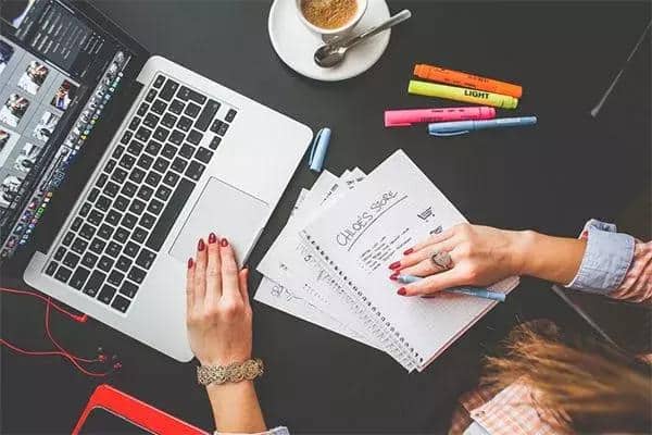 企業(yè)網站開發(fā)文檔怎么寫高效？